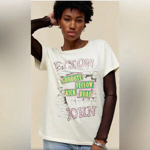 NWT daydreamer Elton John goodbye yellow brick road rhinestone T sz small